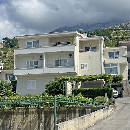 Apartment Lijana Sea View Tučepi Exterior foto
